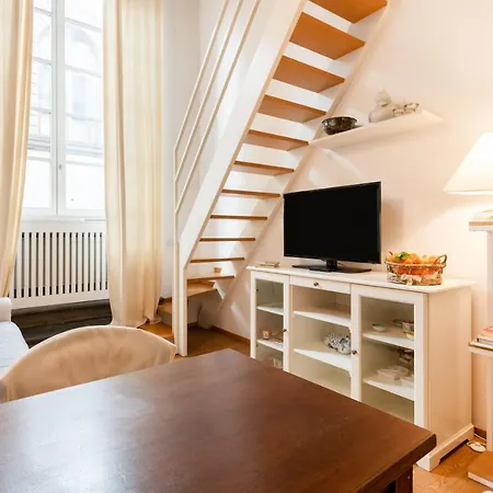 Lovely Studio In The Heart Of The Historic Center Florencia Exterior foto